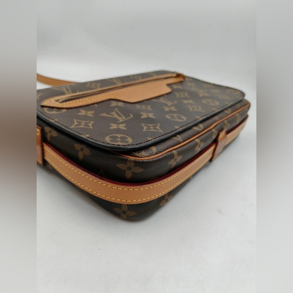 Authentic Louis Vuitton monogram Saint Germain crossbody - Picture 4 of 14